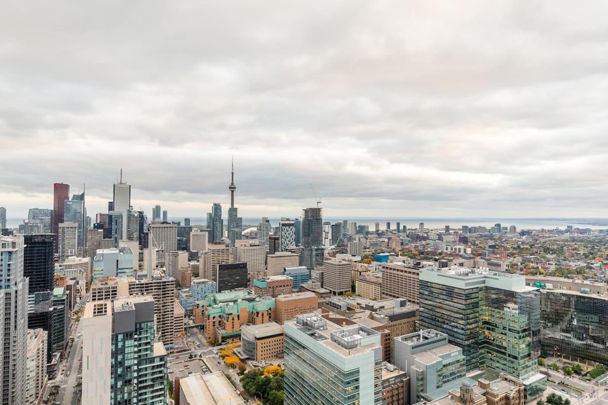 Great View High Rise In Central Toronto Esterno foto