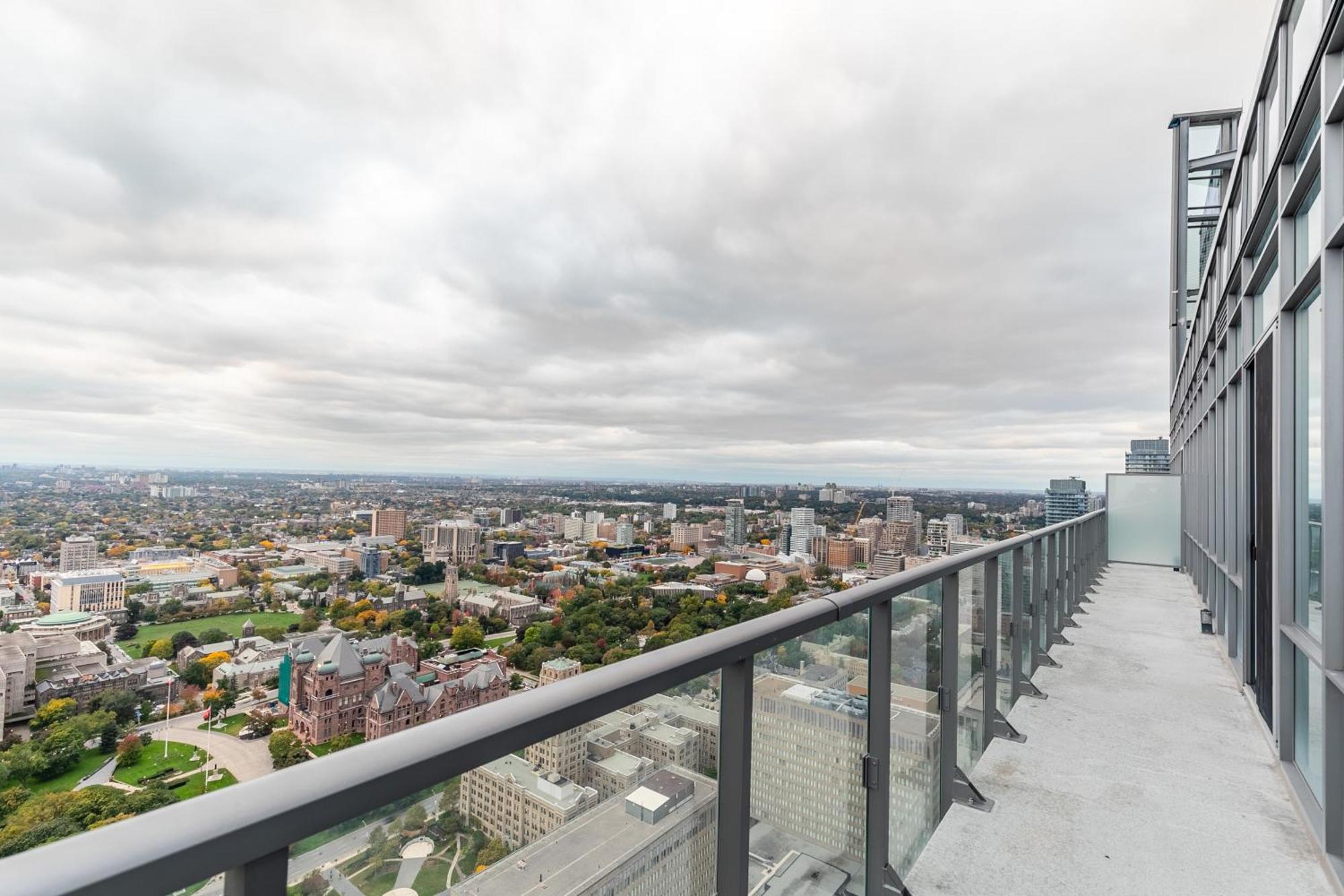 Great View High Rise In Central Toronto Esterno foto