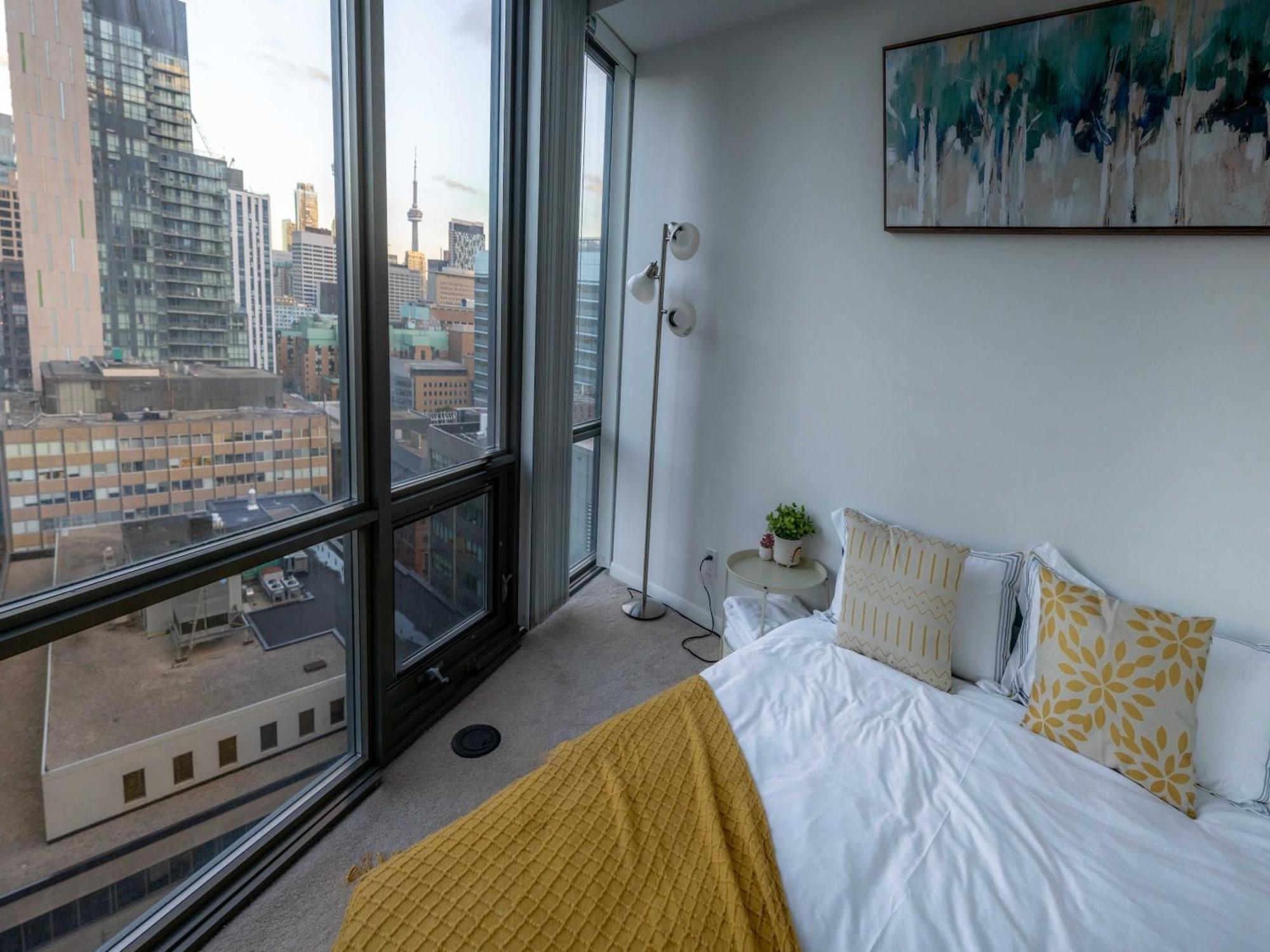 Great View High Rise In Central Toronto Esterno foto